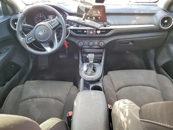 3KPF24AD1ME266525 2021 KIA FORTE - Image 8