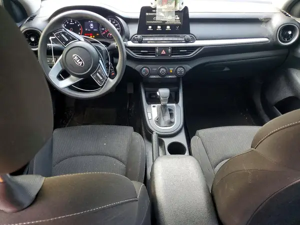 3KPF24AD1ME266556 2021 KIA FORTE - Image 8