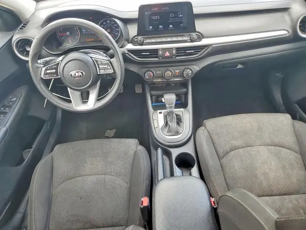 3KPF24AD1ME267030 2021 KIA FORTE - Image 8