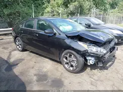 3KPF24AD1ME268081 2021 KIA FORTE