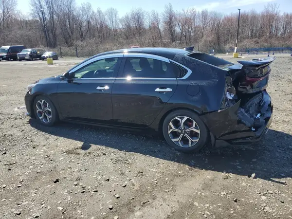 3KPF24AD1ME268968 2021 KIA FORTE - Image 2