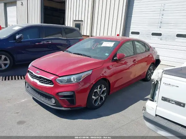 3KPF24AD1ME269232 2021 KIA FORTE - Image 2