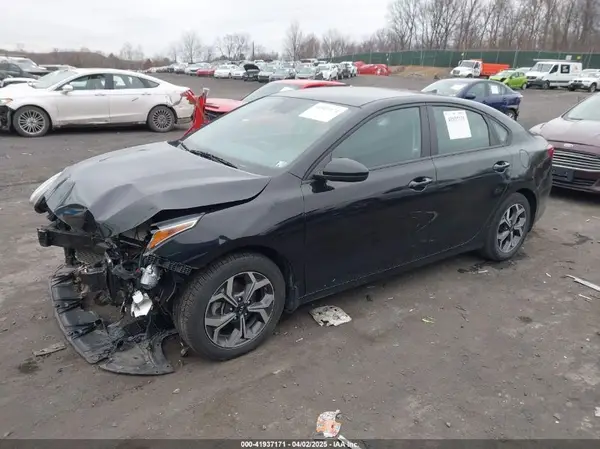 3KPF24AD1ME270655 2021 KIA FORTE - Image 2
