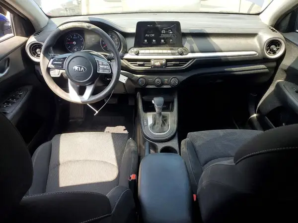 3KPF24AD1ME272101 2021 KIA FORTE - Image 8