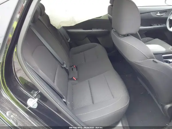 3KPF24AD1ME272194 2021 KIA FORTE - Image 8