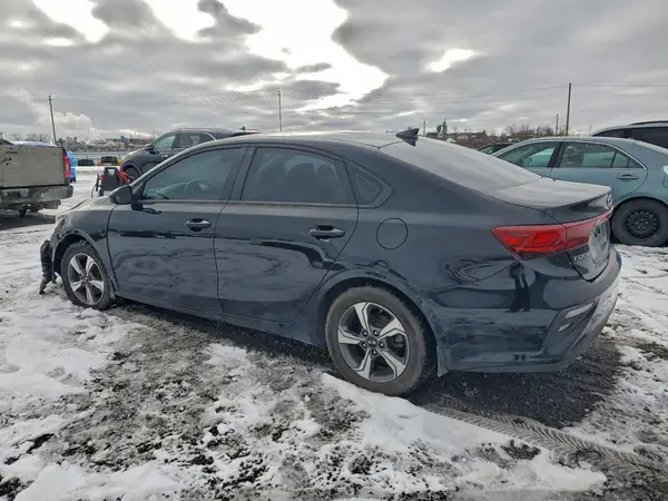 3KPF24AD1ME276777 2021 KIA FORTE - Image 2