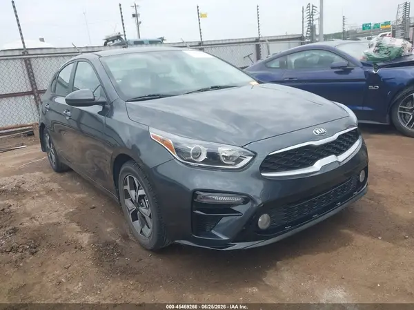 3KPF24AD1ME277055 2021 KIA FORTE - Image 1