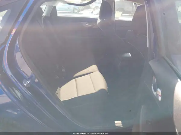3KPF24AD1ME278884 2021 KIA FORTE - Image 8