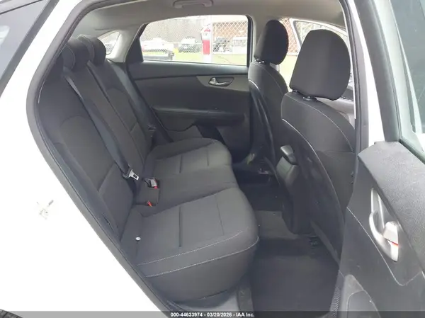 3KPF24AD1ME279100 2021 KIA FORTE - Image 8