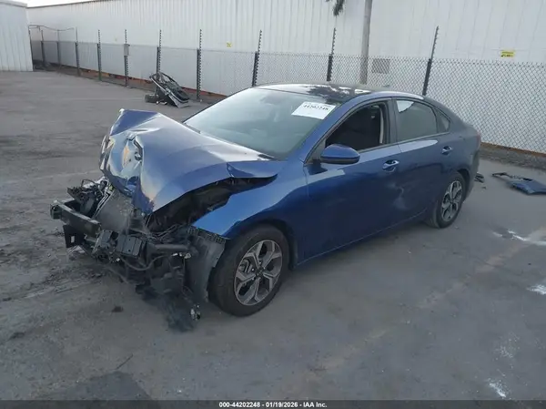 3KPF24AD1ME281610 2021 KIA FORTE - Image 2