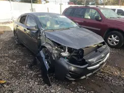 3KPF24AD1ME281977 2021 KIA FORTE