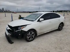 3KPF24AD1ME284152 2021 KIA FORTE