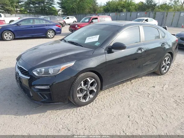 3KPF24AD1ME284846 2021 KIA FORTE - Image 2