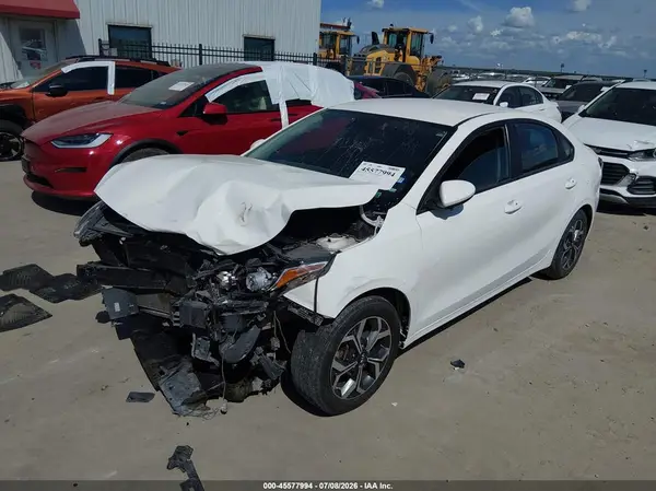3KPF24AD1ME285110 2021 KIA FORTE - Image 2
