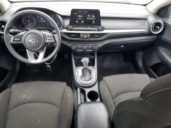 3KPF24AD1ME290288 2021 KIA FORTE - Image 8