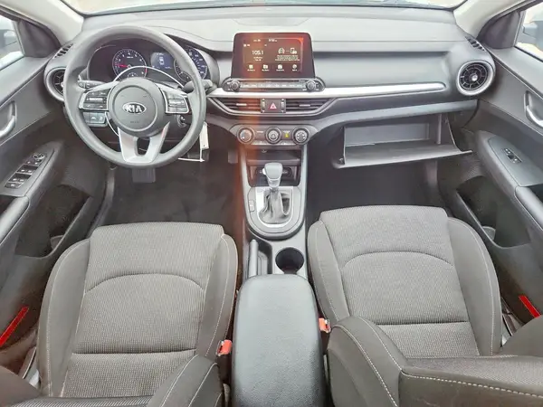 3KPF24AD1ME292221 2021 KIA FORTE - Image 8