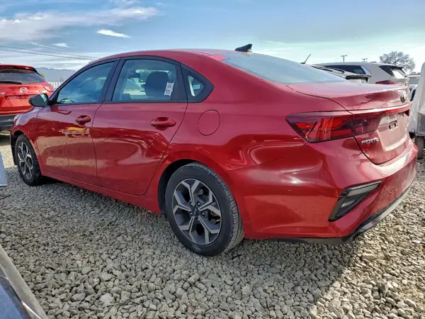 3KPF24AD1ME294468 2021 KIA FORTE - Image 2