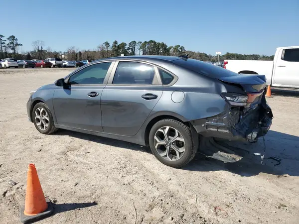 3KPF24AD1ME294860 2021 KIA FORTE - Image 2