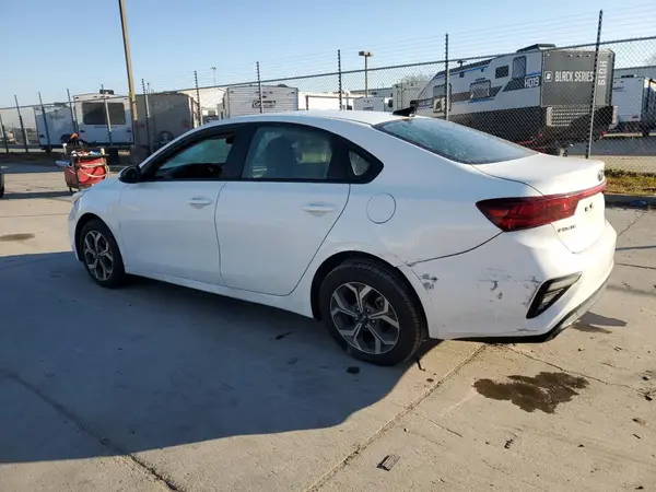 3KPF24AD1ME294891 2021 KIA FORTE - Image 2