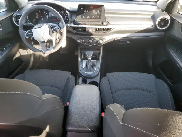3KPF24AD1ME294891 2021 KIA FORTE - Image 8