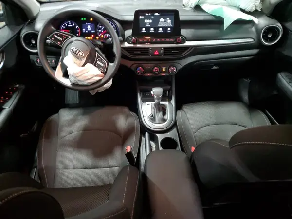 3KPF24AD1ME297449 2021 KIA FORTE - Image 8