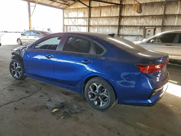3KPF24AD1ME300527 2021 KIA FORTE - Image 2