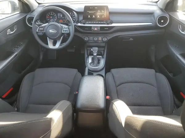 3KPF24AD1ME302990 2021 KIA FORTE - Image 8