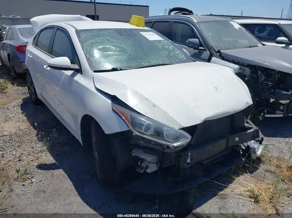 3KPF24AD1ME303377 2021 KIA FORTE - Image 1