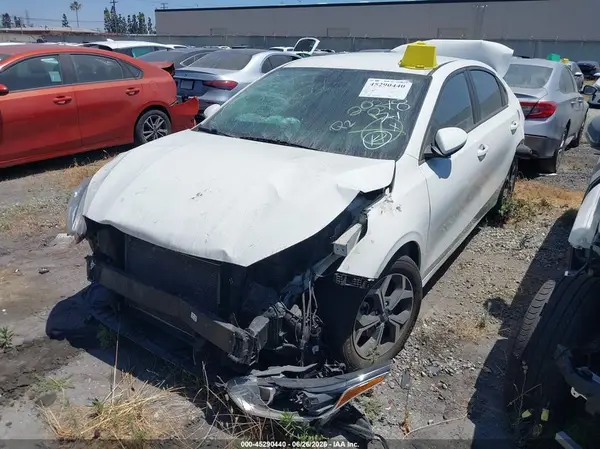 3KPF24AD1ME303377 2021 KIA FORTE - Image 2