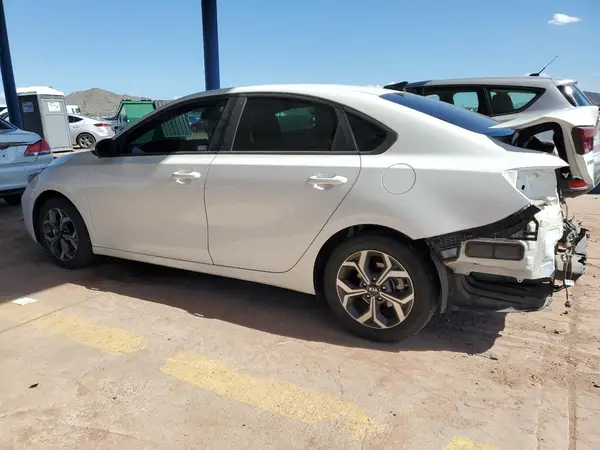 3KPF24AD1ME306781 2021 KIA FORTE - Image 2