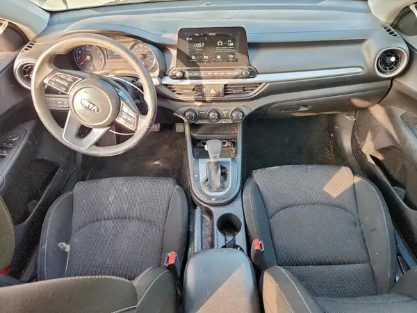 3KPF24AD1ME308563 2021 KIA FORTE - Image 8