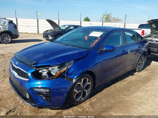 3KPF24AD1ME308756 2021 KIA FORTE - Image 2