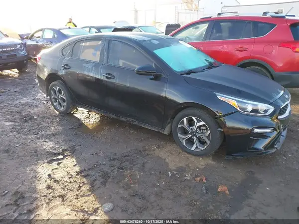 3KPF24AD1ME309373 2021 KIA FORTE - Image 1