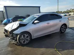 3KPF24AD1ME309518 2021 KIA FORTE