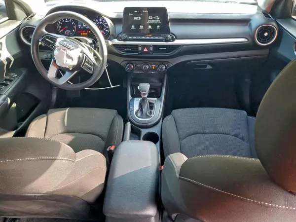 3KPF24AD1ME311253 2021 KIA FORTE - Image 8