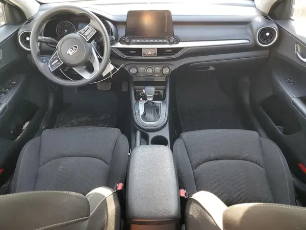 3KPF24AD1ME311883 2021 KIA FORTE - Image 8