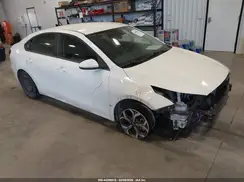 3KPF24AD1ME313424 2021 KIA FORTE