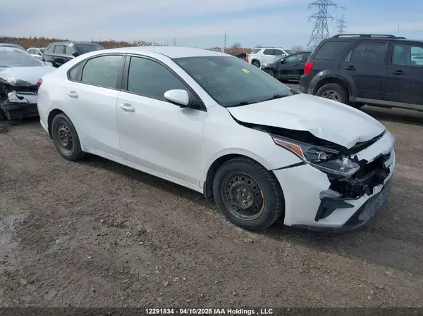 3KPF24AD1ME317554 2021 KIA FORTE - Image 1
