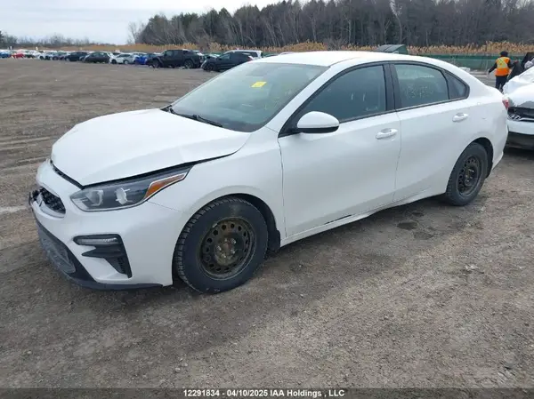 3KPF24AD1ME317554 2021 KIA FORTE - Image 2