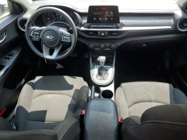 3KPF24AD1ME322978 2021 KIA FORTE - Image 8