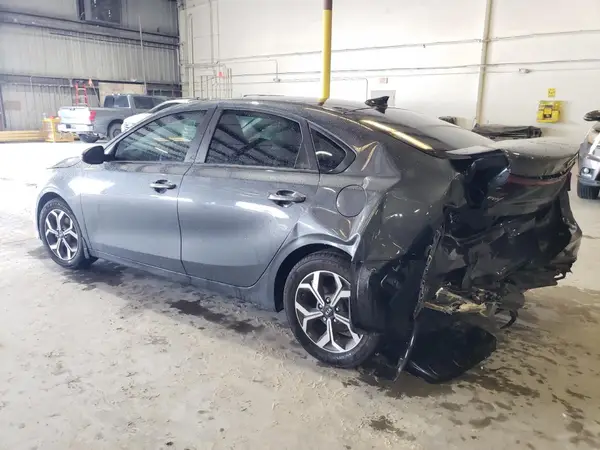 3KPF24AD1ME323080 2021 KIA FORTE - Image 2