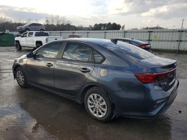 3KPF24AD1ME323628 2021 KIA FORTE - Image 2