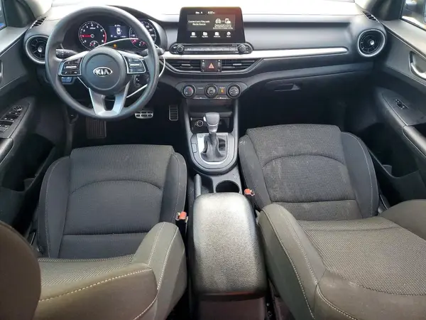 3KPF24AD1ME323628 2021 KIA FORTE - Image 8