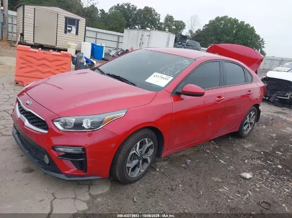 3KPF24AD1ME325167 2021 KIA FORTE - Image 2
