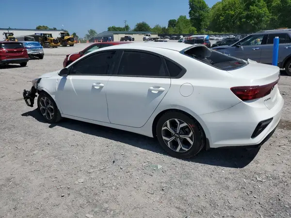 3KPF24AD1ME325640 2021 KIA FORTE - Image 2