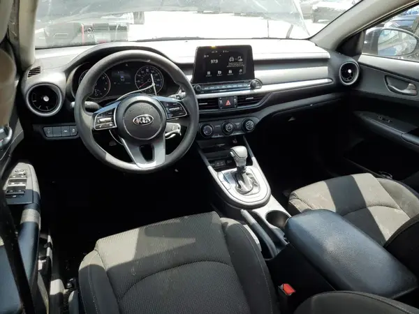 3KPF24AD1ME326643 2021 KIA FORTE - Image 8