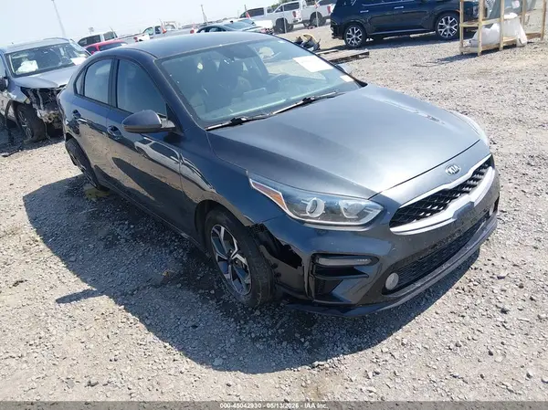 3KPF24AD1ME326965 2021 KIA FORTE - Image 1