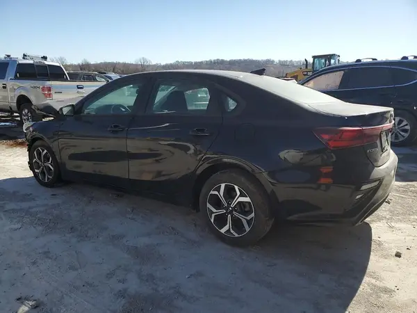 3KPF24AD1ME327212 2021 KIA FORTE - Image 2