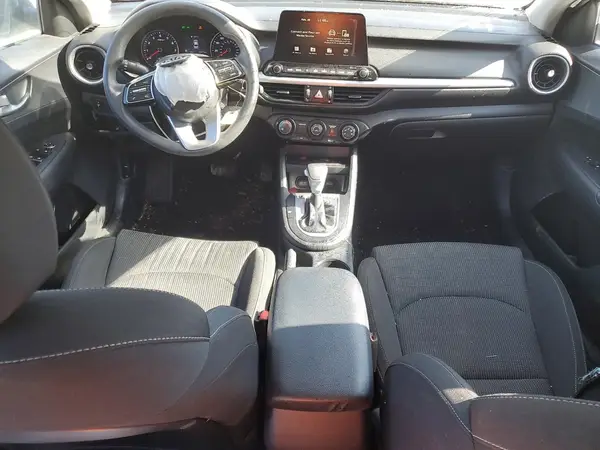 3KPF24AD1ME327212 2021 KIA FORTE - Image 8