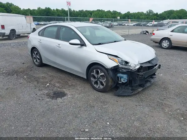 3KPF24AD1ME327288 2021 KIA FORTE - Image 1